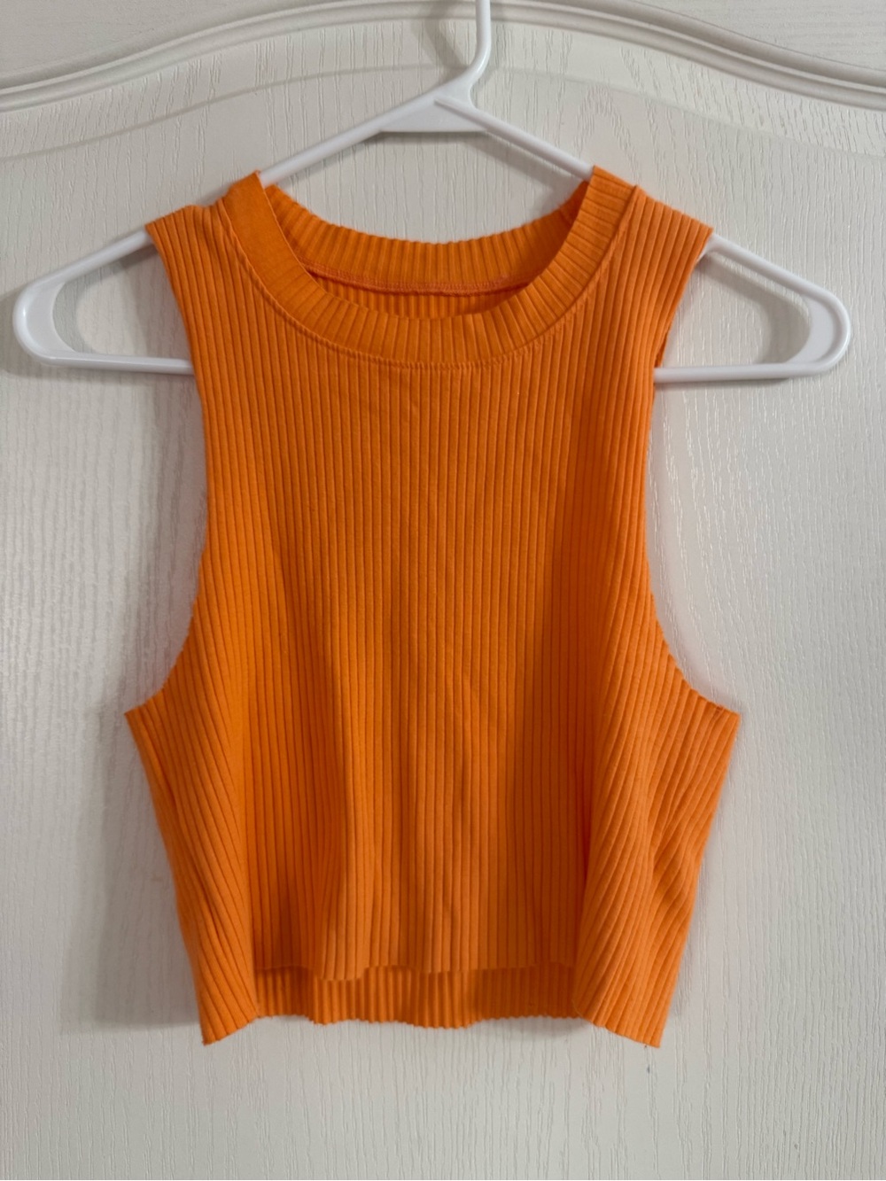 Aerie Women’s Orange Ribbed Crop Top Sz M. MY-48